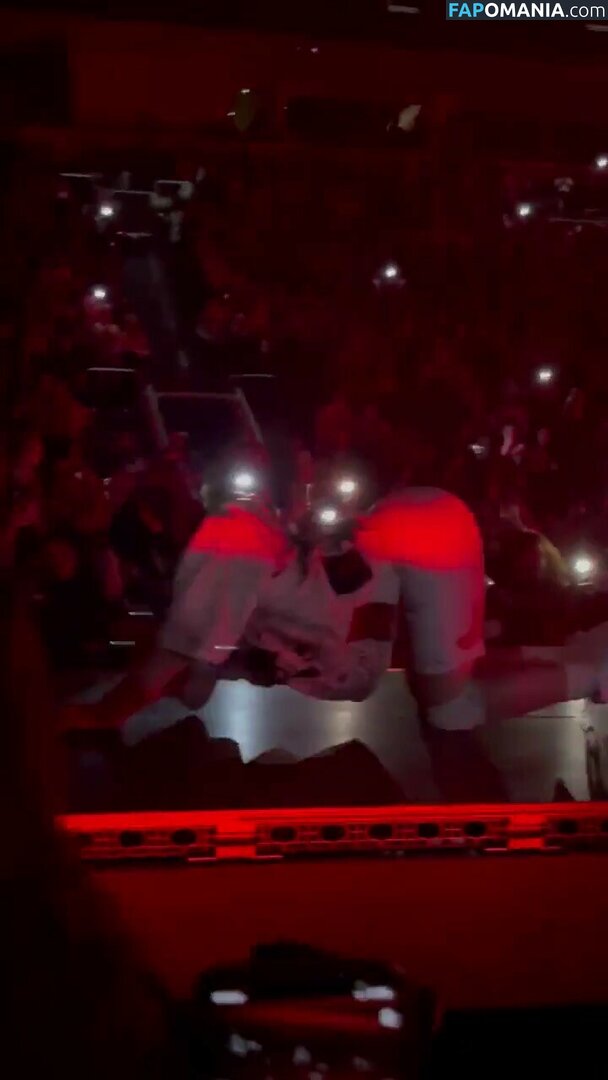 Billie Eilish / Fake / billeeilish / billieeilish ヌード OnlyFans  流出写真 #578