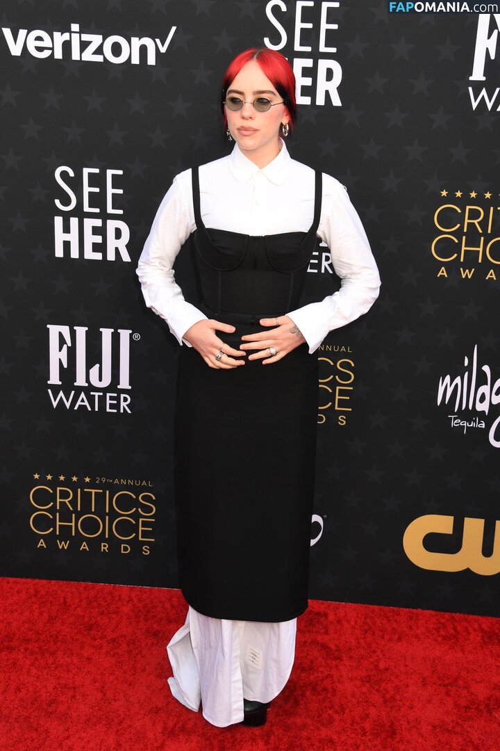 Billie Eilish / Fake / billeeilish / billieeilish ヌード OnlyFans  流出写真 #1178