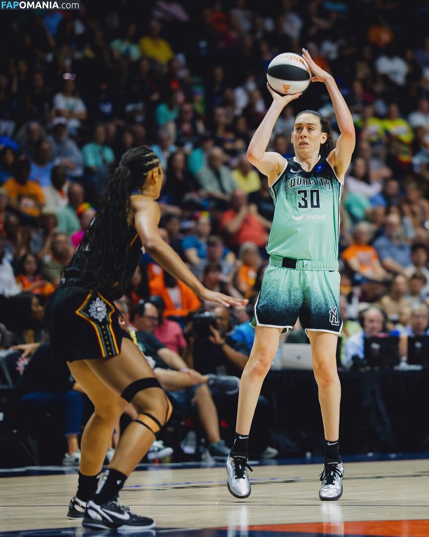 Breanna Stewart / WNBA Player / breannastewart30 ヌード OnlyFans  流出写真 #6