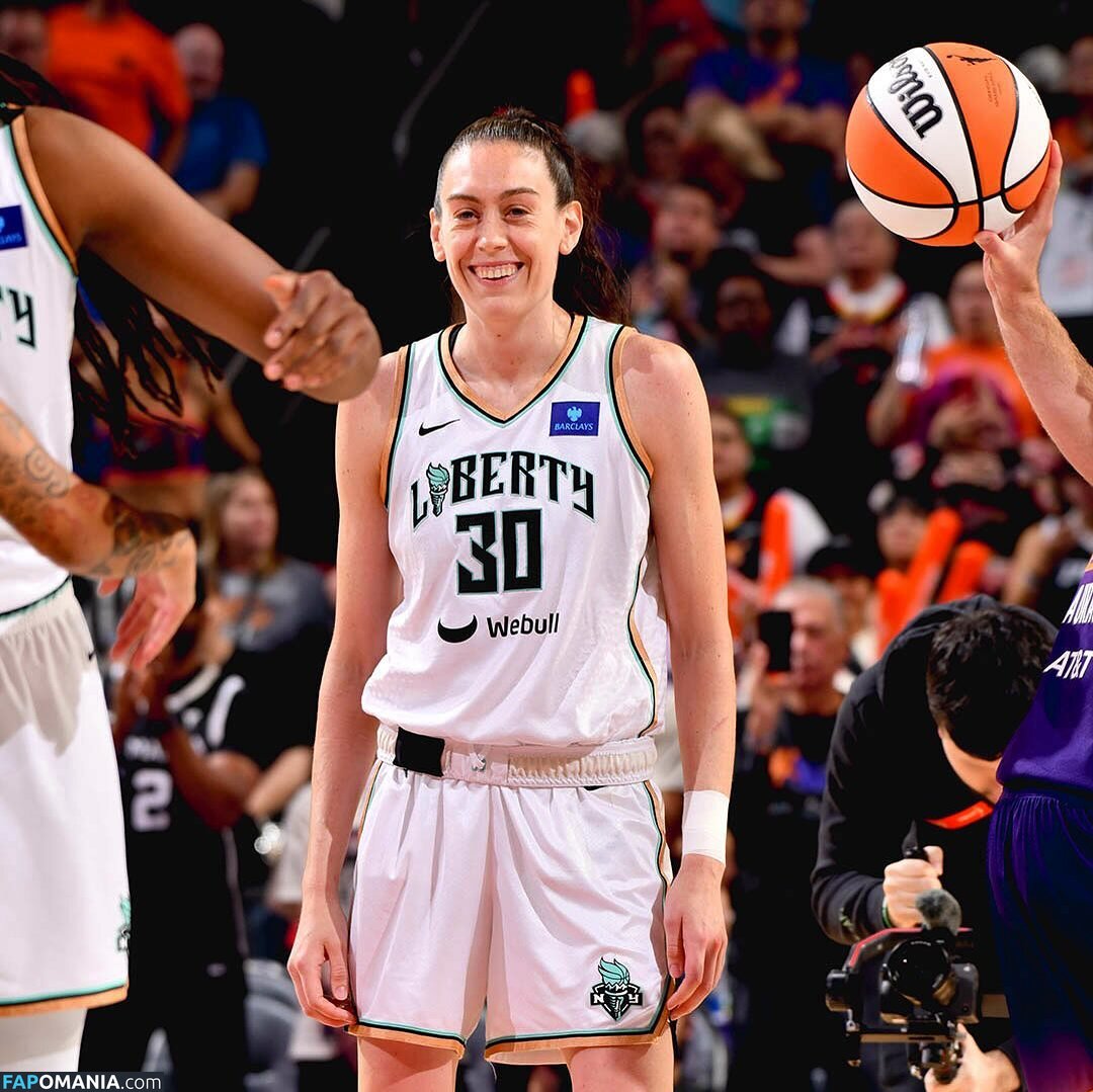 Breanna Stewart / WNBA Player / breannastewart30 ヌード OnlyFans  流出写真 #19