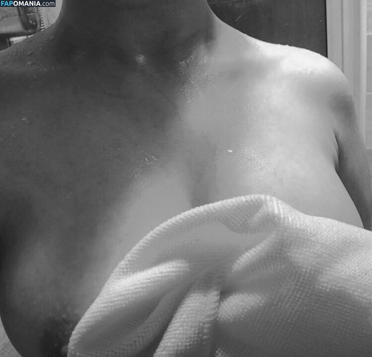 c6c4c2 / soartisticnow ヌード OnlyFans  流出写真 #5