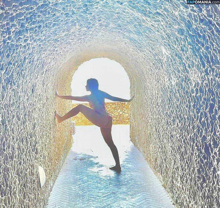 Camila Cabello / Camila_Cabello ヌード OnlyFans  流出写真 #513