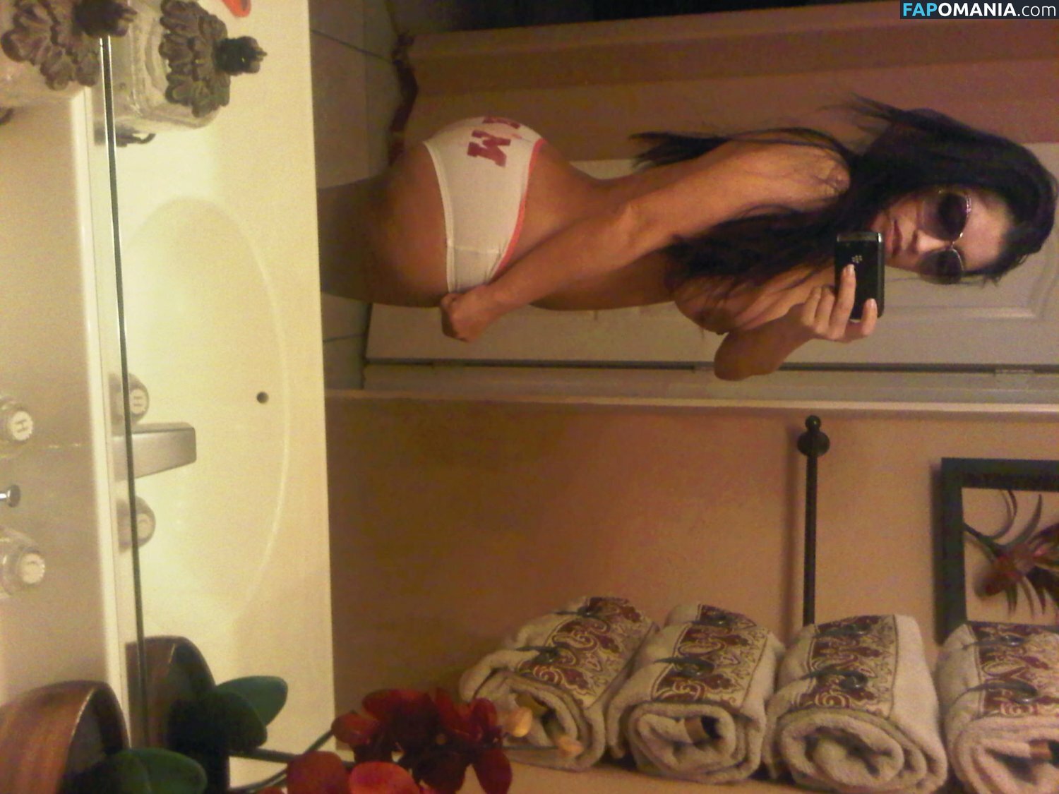 Carol / c.a.r.o.l.b / carolhot69 / carolinnx ヌード OnlyFans  流出写真 #2