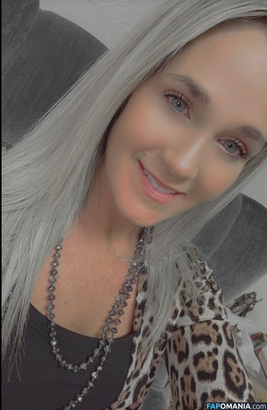 Carrie Malone / CarrieM75274410 / carrie_mae86 / carrie_mae86... / https: / u534486737 ヌード OnlyFans  流出写真 #2