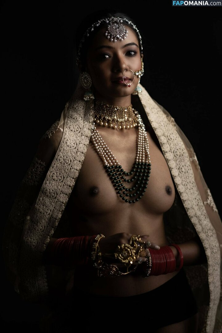Chandrika Desai / Chandrika Passionica ヌード OnlyFans  流出写真 #513