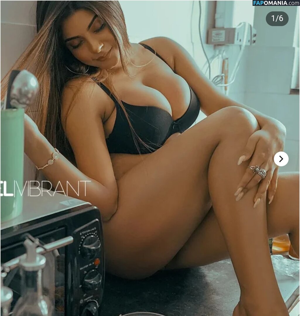 Chandrika Desai / Chandrika Passionica ヌード OnlyFans  流出写真 #578