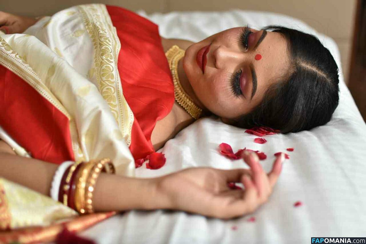 Chandrika Desai / Chandrika Passionica ヌード OnlyFans  流出写真 #1078
