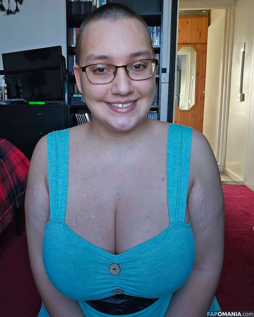 Chantelle Hadden / Chronicallysexy01 / chantellehadden ヌード OnlyFans  流出写真 #1