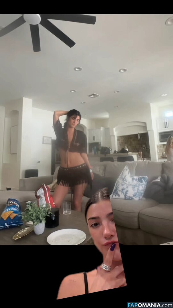 Charli D'Amelio / Charli Damelio / charlidamelio / charliesdamelio ヌード OnlyFans  流出写真 #1652