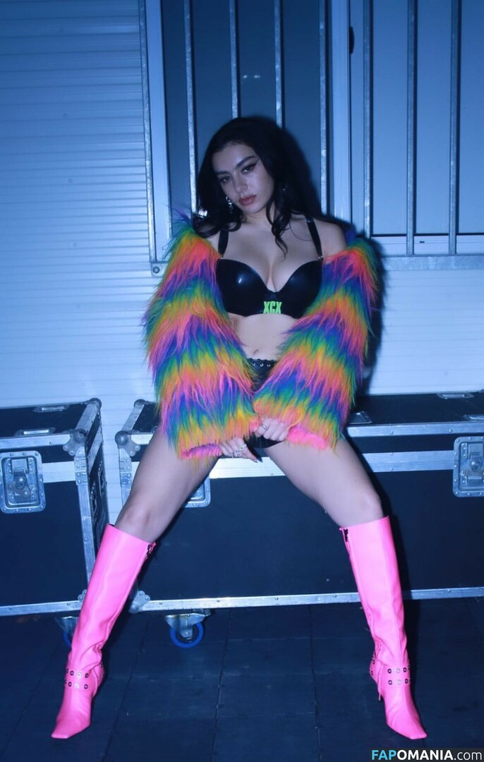 Charli XCX / charli_xcx / charlignarly / charlixcx / https: ヌード OnlyFans  流出写真 #322