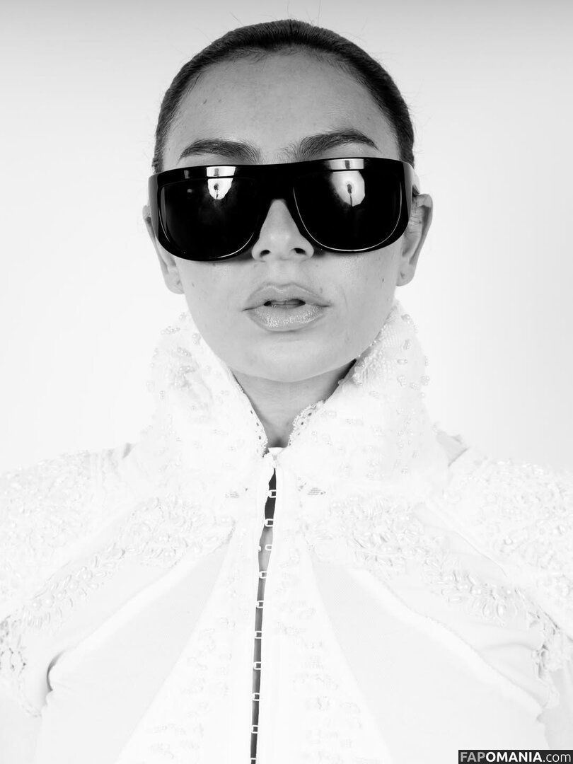 Charli XCX / charli_xcx / charlignarly / charlixcx / https: ヌード OnlyFans  流出写真 #1274