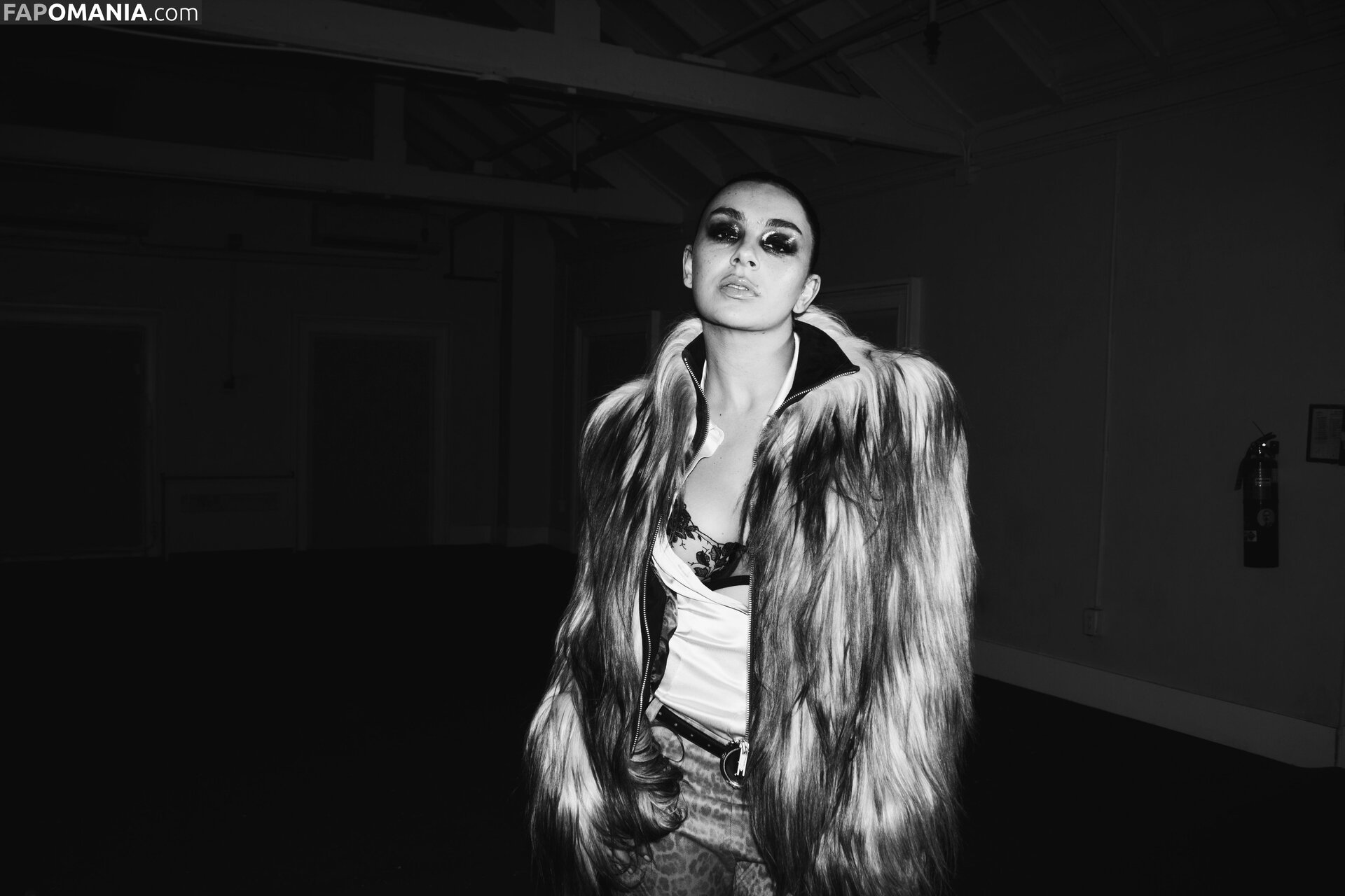 Charli XCX / charli_xcx / charlignarly / charlixcx / https: ヌード OnlyFans  流出写真 #1281