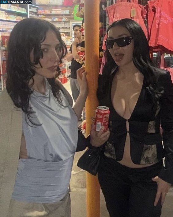 Charli XCX / charli_xcx / charlignarly / charlixcx / https: ヌード OnlyFans  流出写真 #1288