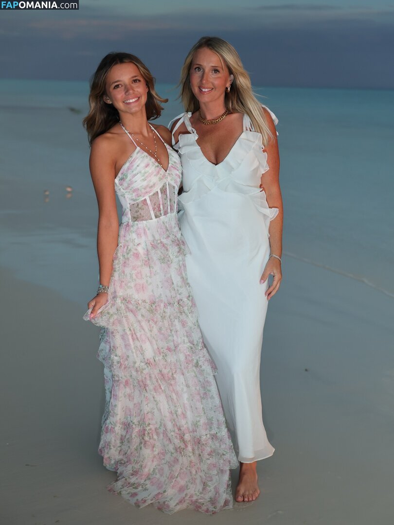 Chasity and Elli Nolan ヌード OnlyFans  流出写真 #1