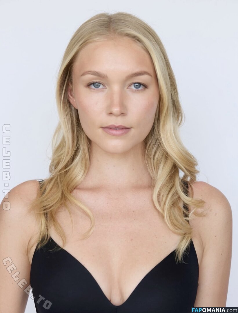 Chiara Schmitt / chiaracs_ ヌード OnlyFans  流出写真 #4