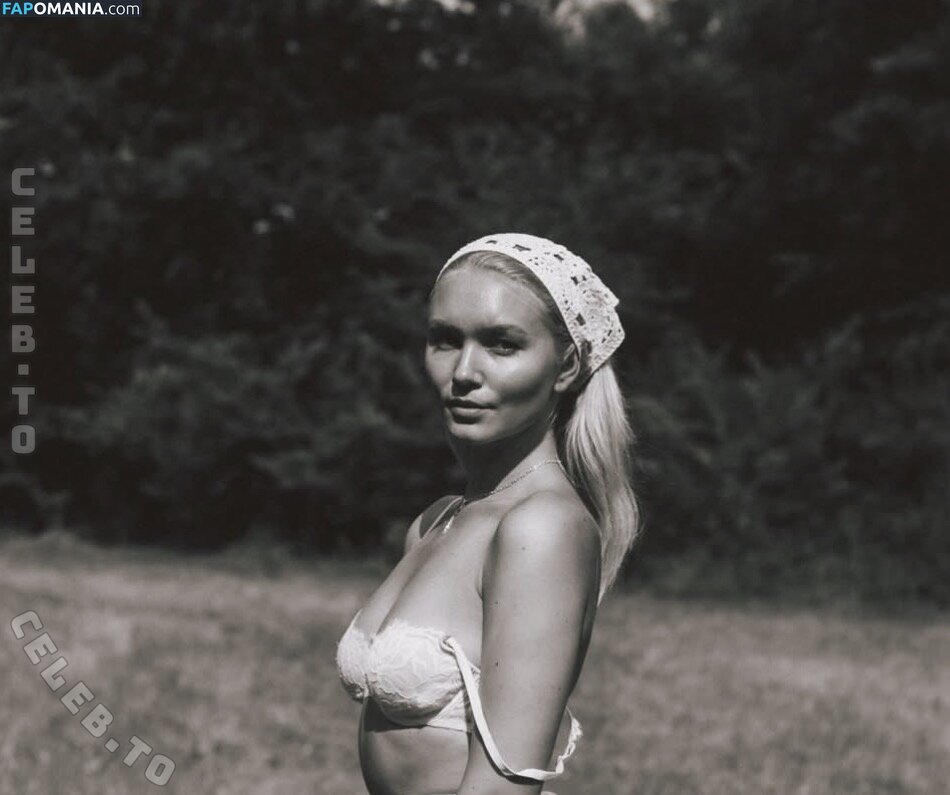 Chiara Schmitt / chiaracs_ ヌード OnlyFans  流出写真 #13