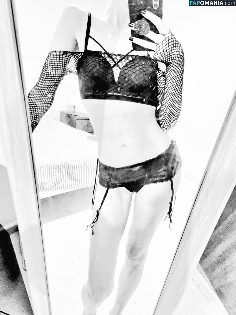 Chio Uyuni / ChioUyuni ヌード OnlyFans  流出写真 #1