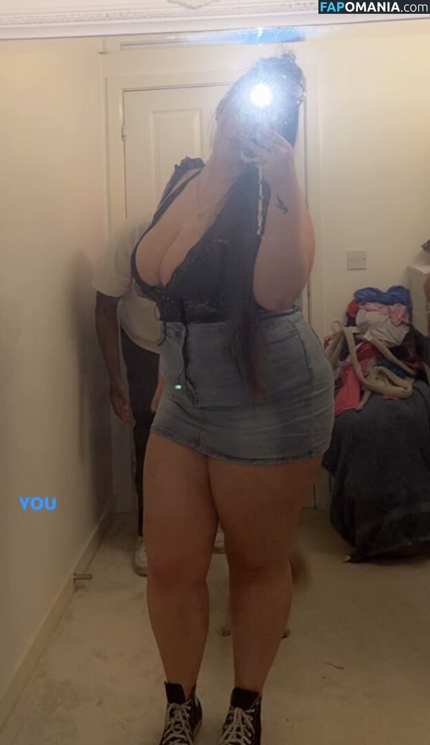 Chloe Carter / _.bigbigtoe._ ヌード OnlyFans  流出写真 #1