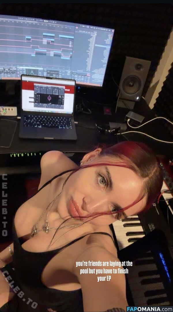 Clara Cuve / ClaraCuvéyt / clara_cuve / claracuve / cuveclara ヌード OnlyFans  流出写真 #1