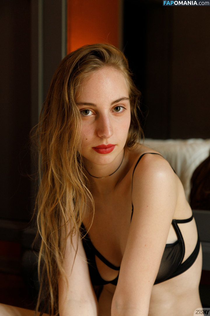 Claudia Lion / Claurilion / officialcclionx ヌード OnlyFans  流出写真 #9
