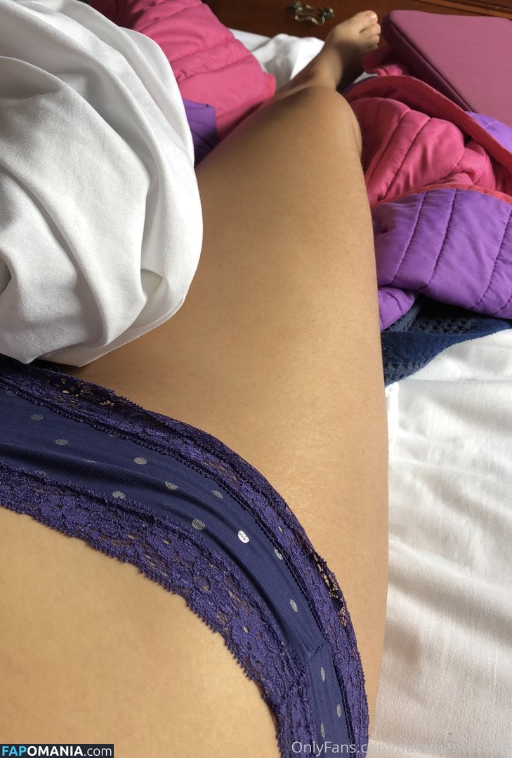 college_u / collegeaura ヌード OnlyFans  流出写真 #10