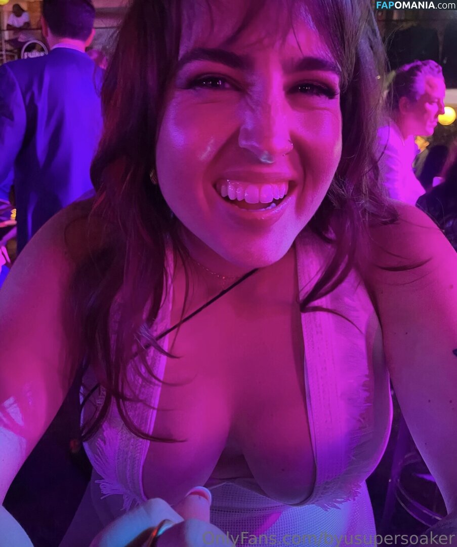Boob Dylan / Colorado standup comedian / Coriinthehaus / byusupersoaker / cori dech ヌード OnlyFans  流出写真 #4