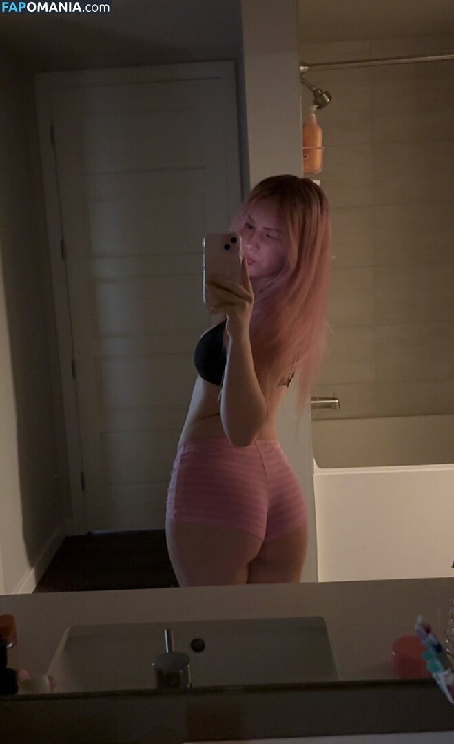 Cosplaysis / sismellow ヌード OnlyFans  流出写真 #10