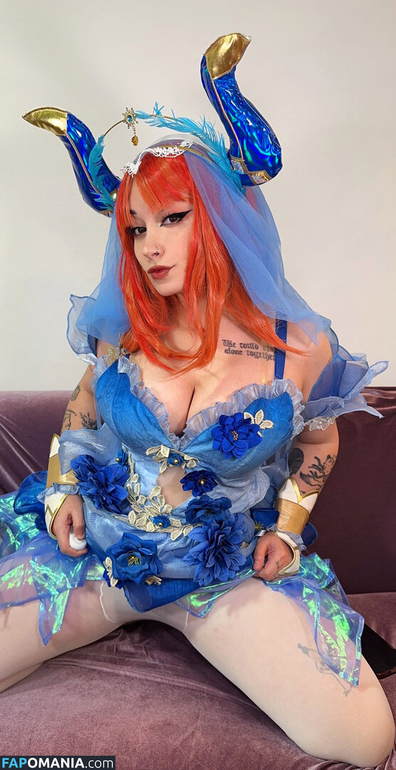 Cosplaytsumiko ヌード OnlyFans  流出写真 #5