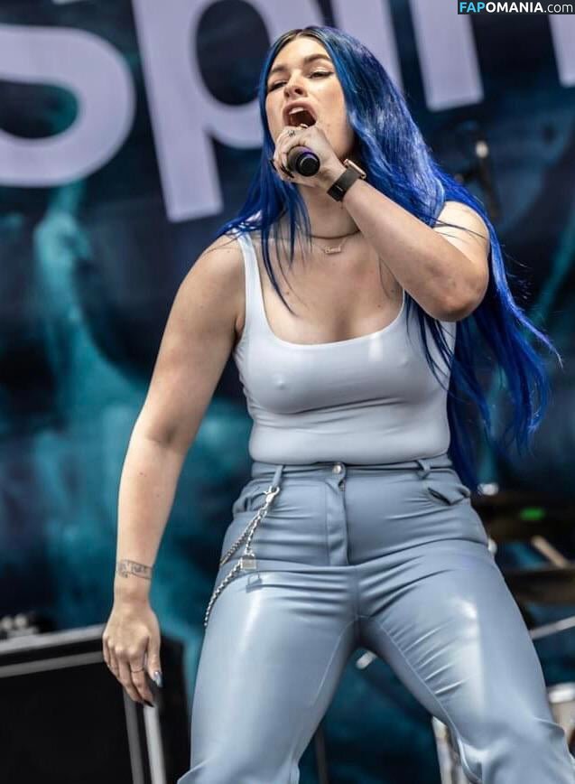 Courtney Laplante / Spiritbox Singer / courtneylaplante ヌード OnlyFans  流出写真 #25