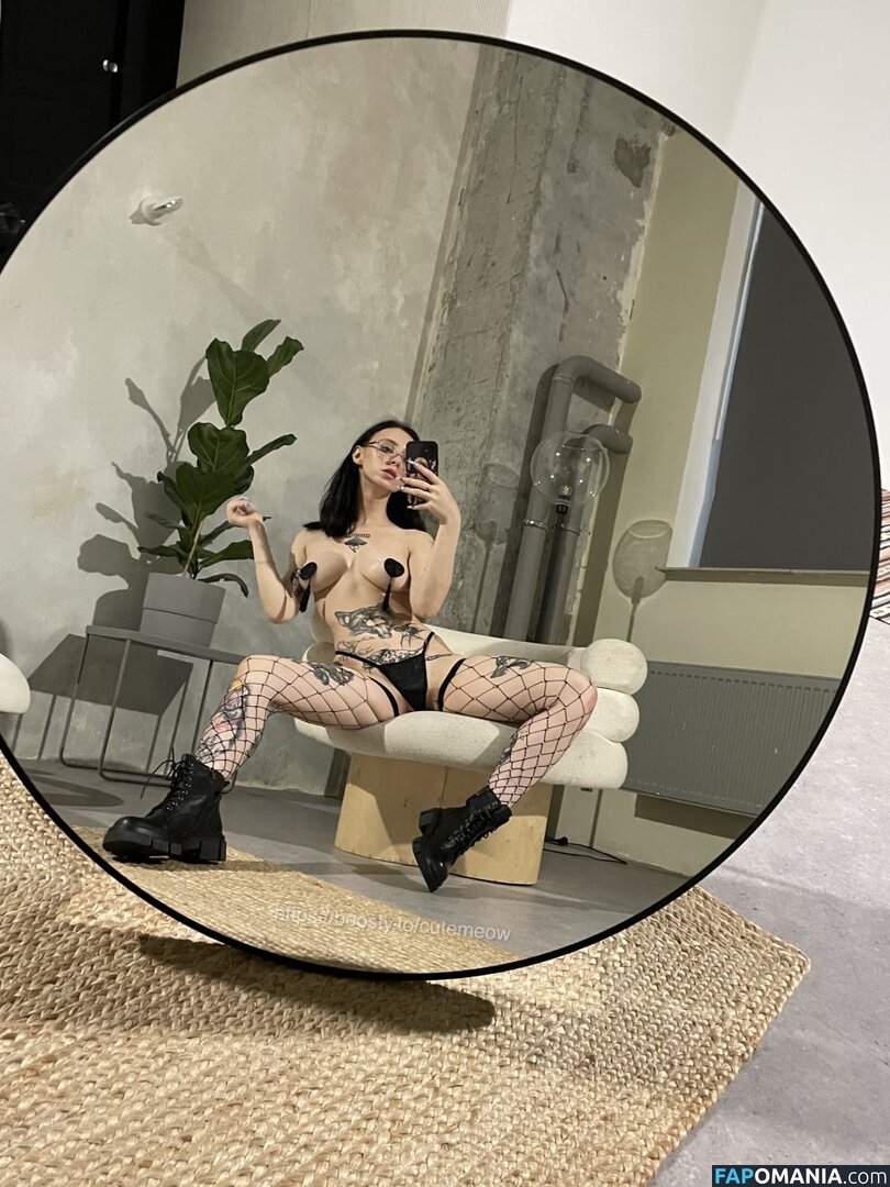 cutemeow / pingvingoritvogne ヌード OnlyFans  流出写真 #24