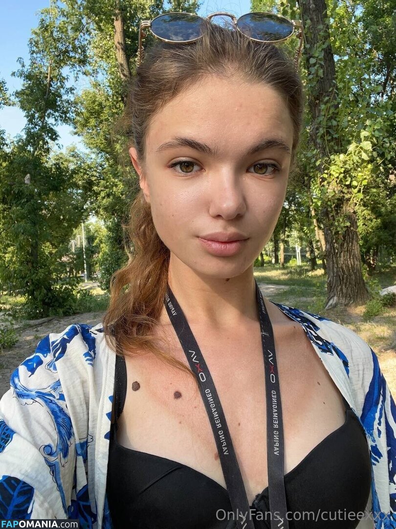 cutieexxx / lil_cutieexx ヌード OnlyFans  流出写真 #4