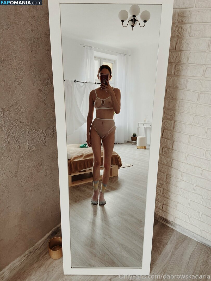 Dabrowska Daria / Dabrowskadaria / dabrowskadaria_ ヌード OnlyFans  流出写真 #5
