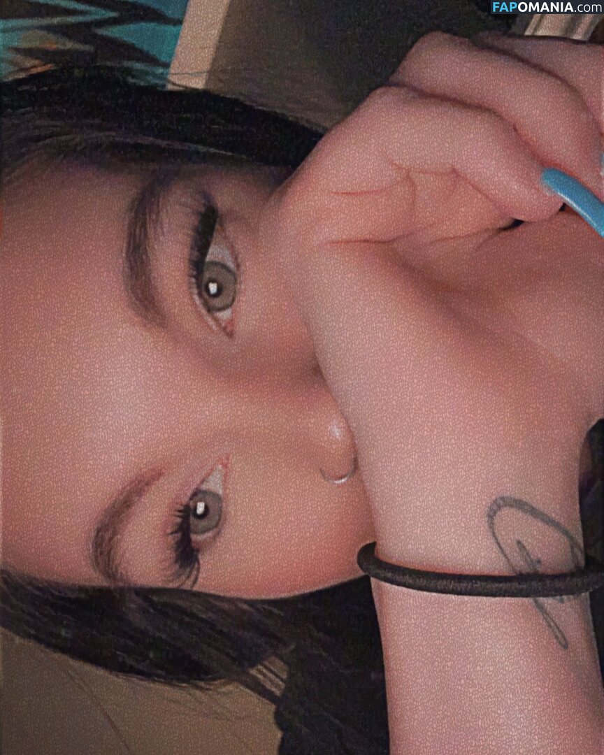 daddysgirl122 / daddysgirl_1221 ヌード OnlyFans  流出写真 #1