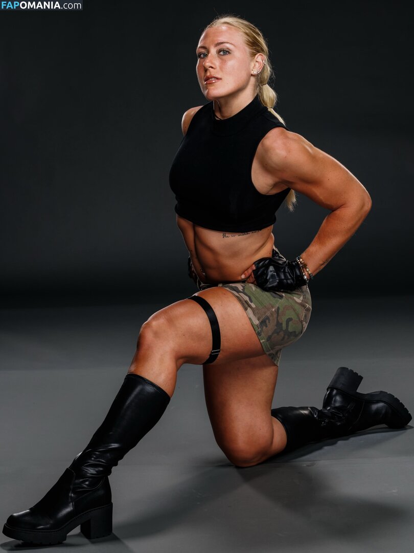 Delia Schweizer / delia.schweizer ヌード OnlyFans  流出写真 #2