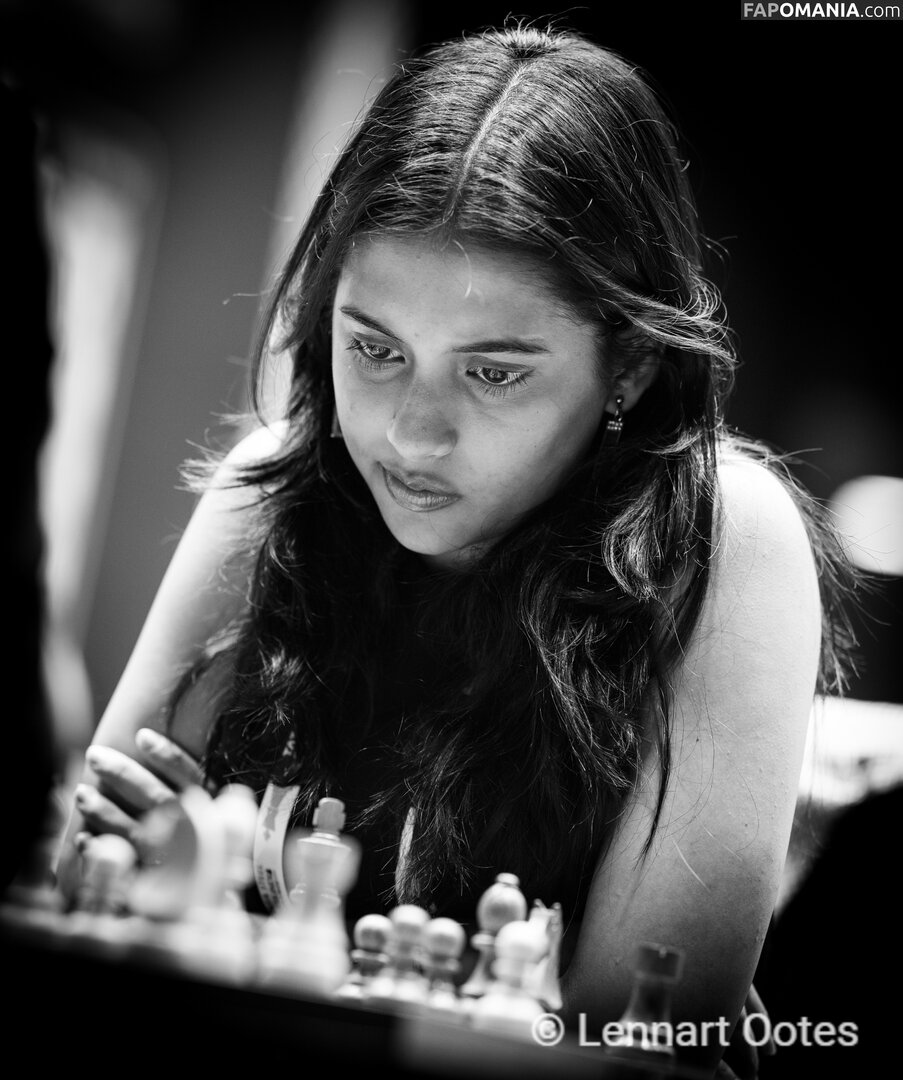 Divya Deshmukh / divyachess ヌード OnlyFans  流出写真 #1