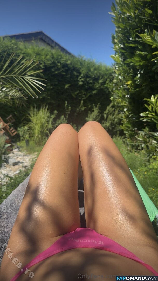 Doreen Gnadi / doreengnadi / doreengnadi3 / doreengnadi6531 / https: ヌード OnlyFans  流出写真 #6