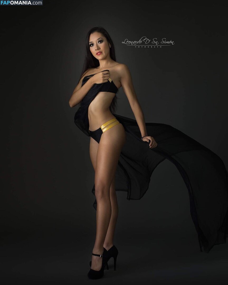 Danna Irlanda Barajas / dibobarajas / downey_lily / downeyloly ヌード OnlyFans  流出写真 #7