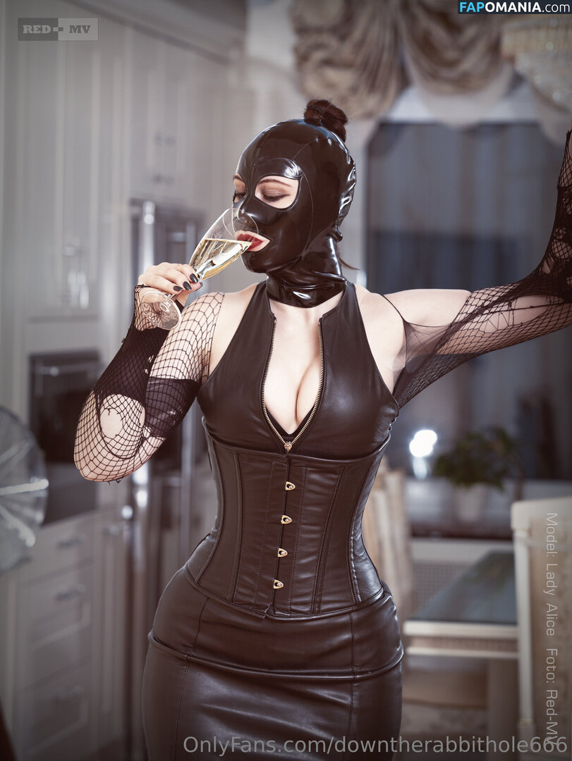 downtherabbithole101 / downtherabbithole666 ヌード OnlyFans  流出写真 #2