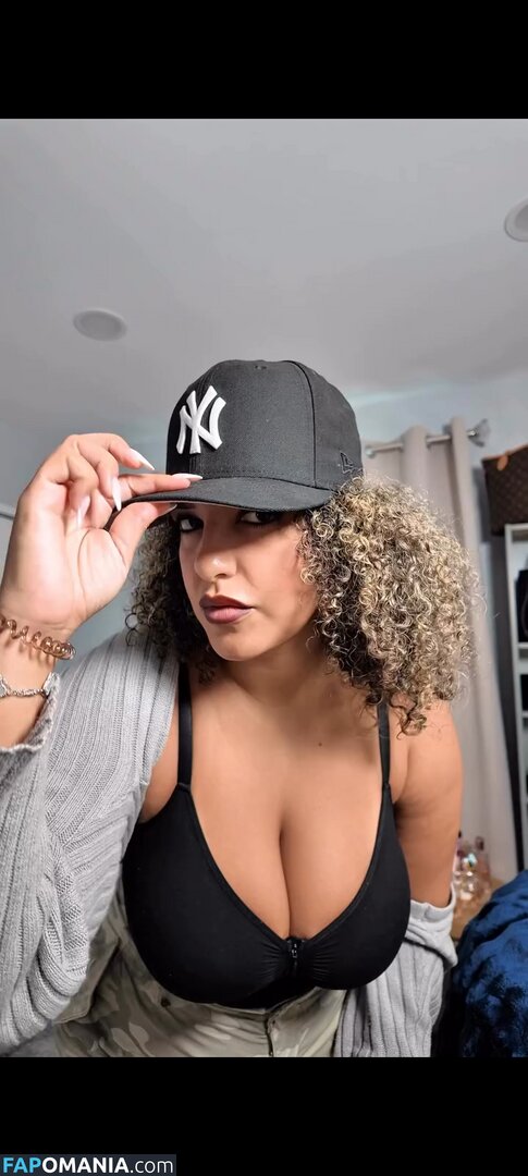 Drivewithisabella ヌード OnlyFans  流出写真 #2