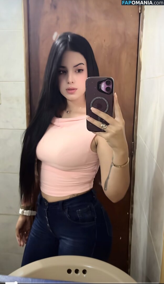 Edvcf16 / charlottegonzalez_02 ヌード OnlyFans  流出写真 #1