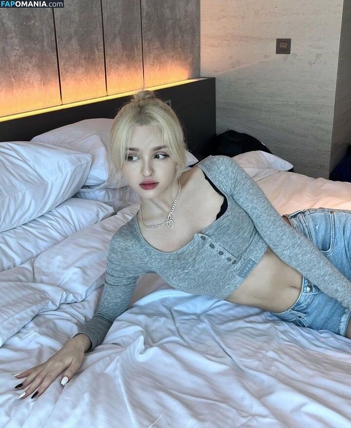 Elina Karimova / elina_4_22 ヌード OnlyFans  流出写真 #5