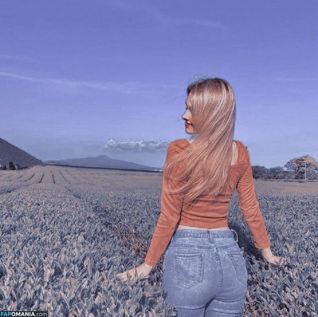 Elina Karimova / elina_4_22 ヌード OnlyFans  流出写真 #14