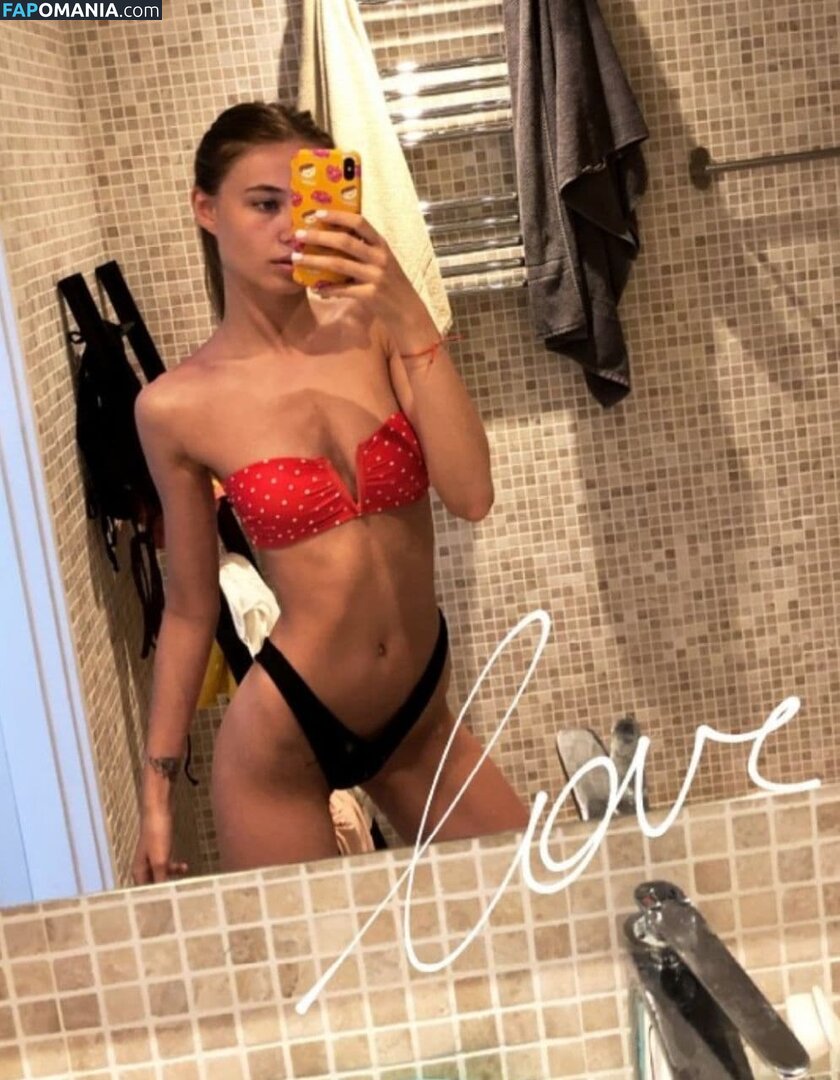 Elizabeth Vasilenko / elizabethvasilenko / elizvasilenko ヌード OnlyFans  流出写真 #9