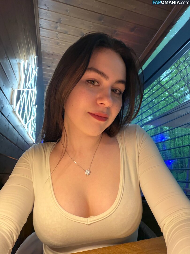 Elizaveta Petrova / _petrova_007 ヌード OnlyFans  流出写真 #1