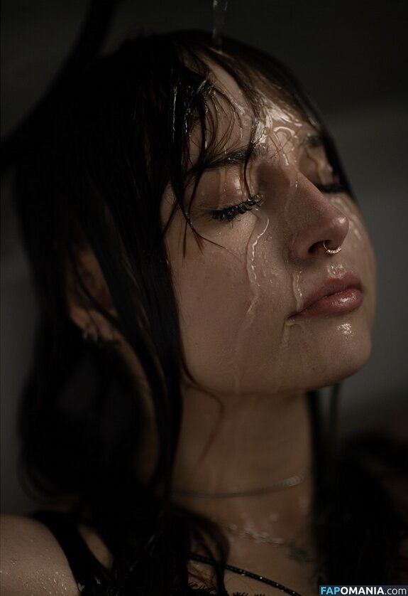 elizxaq / fakediosa ヌード OnlyFans  流出写真 #1