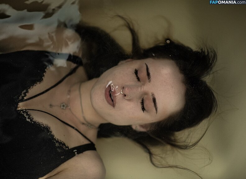 elizxaq / fakediosa ヌード OnlyFans  流出写真 #2