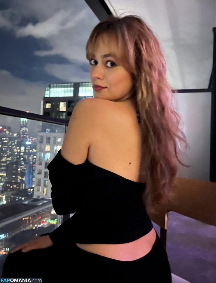 Ella Ballentine / ellaballentine ヌード OnlyFans  流出写真 #2