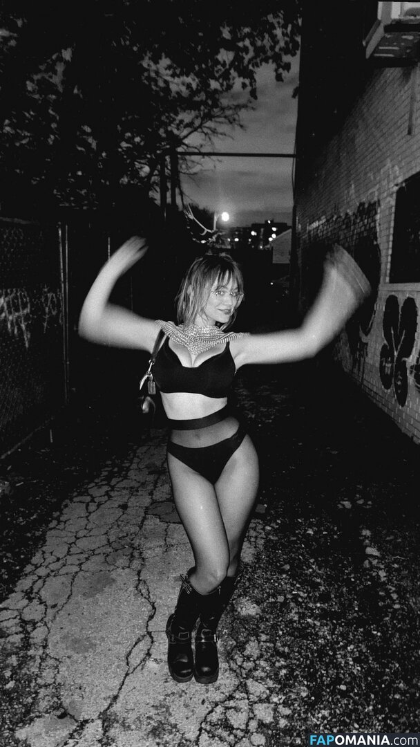 Ella Ballentine / ellaballentine ヌード OnlyFans  流出写真 #8