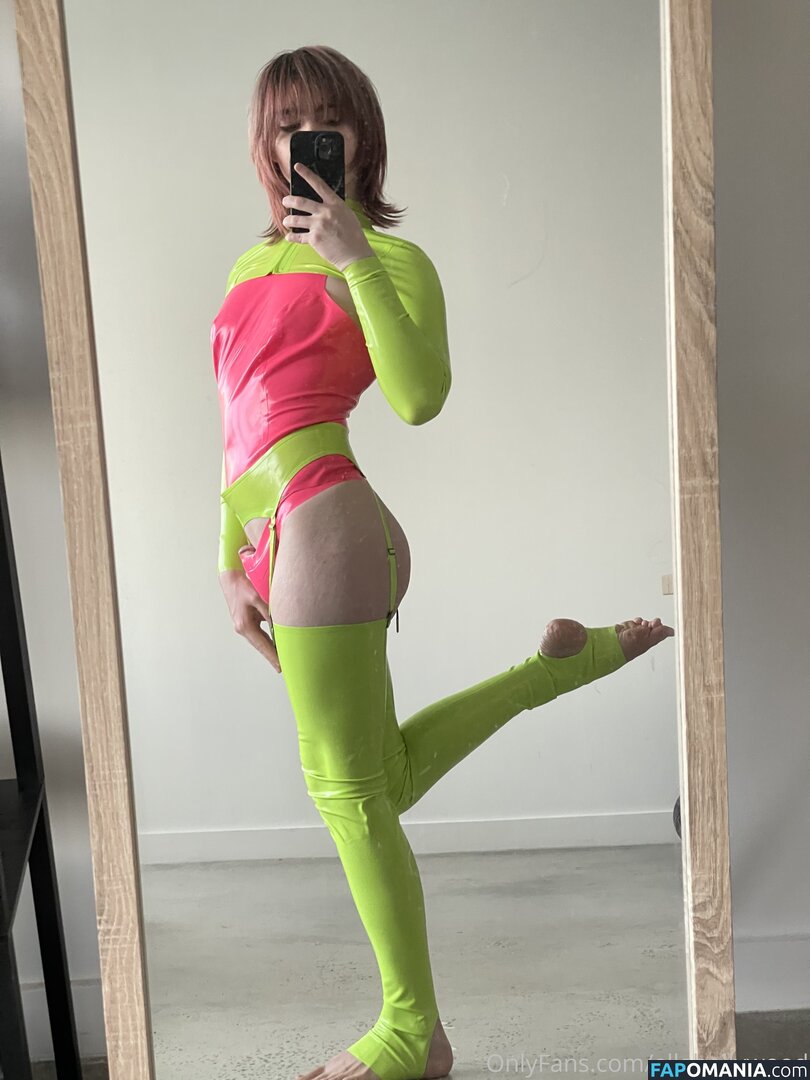 Ella Hollywood / Jean Hollywood / jeanhollywood / sodacattv / sodacatxxx ヌード OnlyFans  流出写真 #2