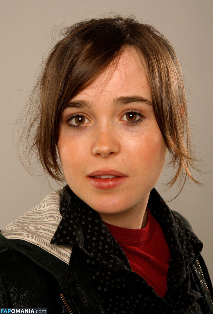 Elliot Page / elliotpage / formerly Ellen Page ヌード OnlyFans  流出写真 #3